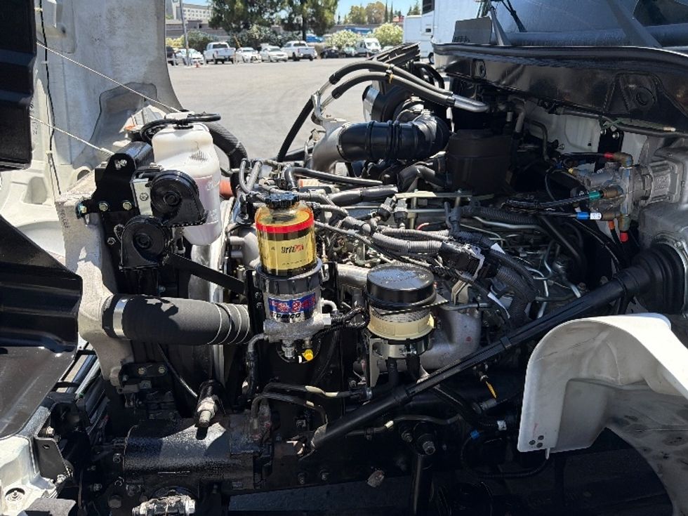 Refrigerated Truck-Light and Medium Duty Trucks-Hino-2018-338-West Sacramento-CA-166,200\n\t\tmiles-$ 32,250 - Image 23