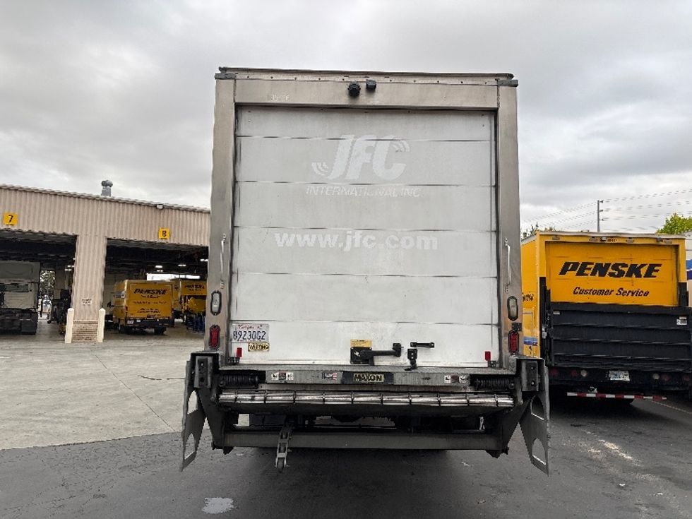 Refrigerated Truck-Light and Medium Duty Trucks-Hino-2018-338-West Sacramento-CA-175,891\n\t\tmiles-$ 42,000 - Image 7