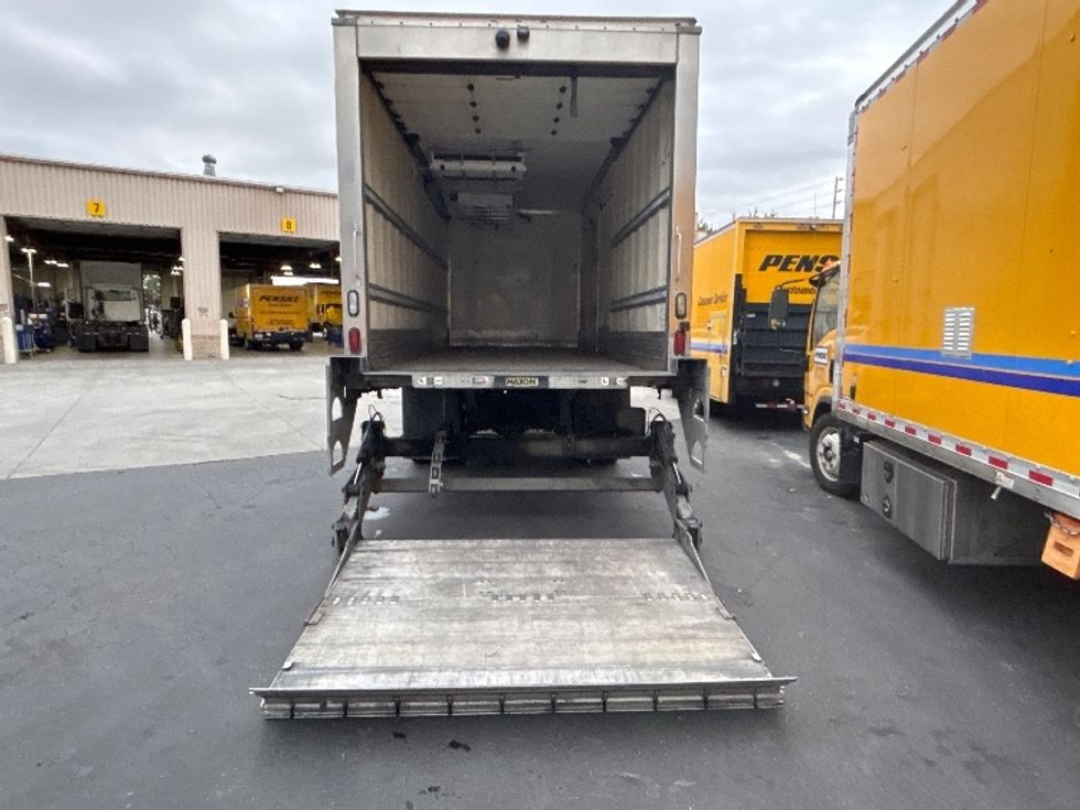 Refrigerated Truck-Light and Medium Duty Trucks-Hino-2018-338-West Sacramento-CA-175,891\n\t\tmiles-$ 42,000 - Image 9