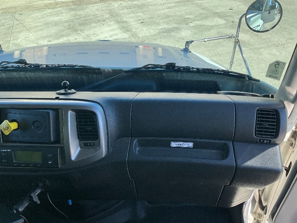 Refrigerated Truck-Light and Medium Duty Trucks-Hino-2018-338-West Sacramento-CA-184,889\n\t\tmiles-$ 40,500 - Image 21