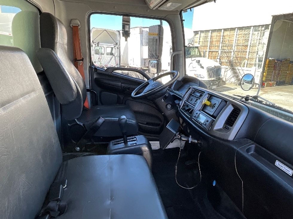 Refrigerated Truck-Light and Medium Duty Trucks-Hino-2018-338-West Sacramento-CA-184,889\n\t\tmiles-$ 40,500 - Image 22
