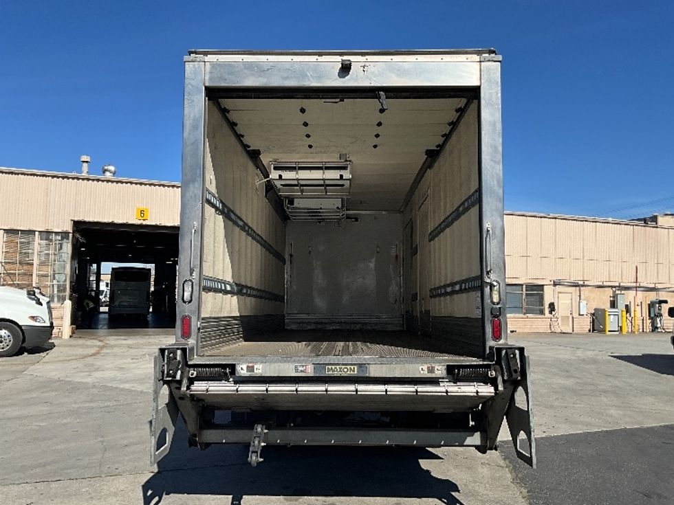 Refrigerated Truck-Light and Medium Duty Trucks-Hino-2018-338-West Sacramento-CA-184,889\n\t\tmiles-$ 40,500 - Image 8