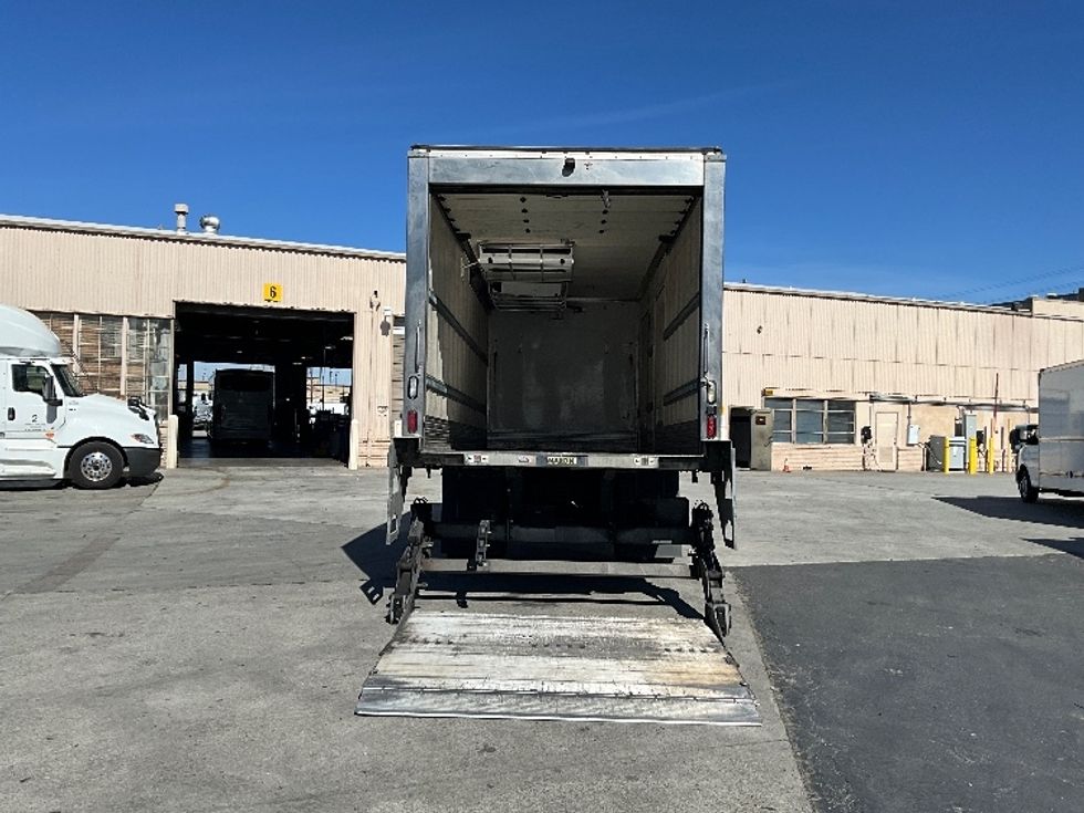 Refrigerated Truck-Light and Medium Duty Trucks-Hino-2018-338-West Sacramento-CA-184,889\n\t\tmiles-$ 40,500 - Image 9
