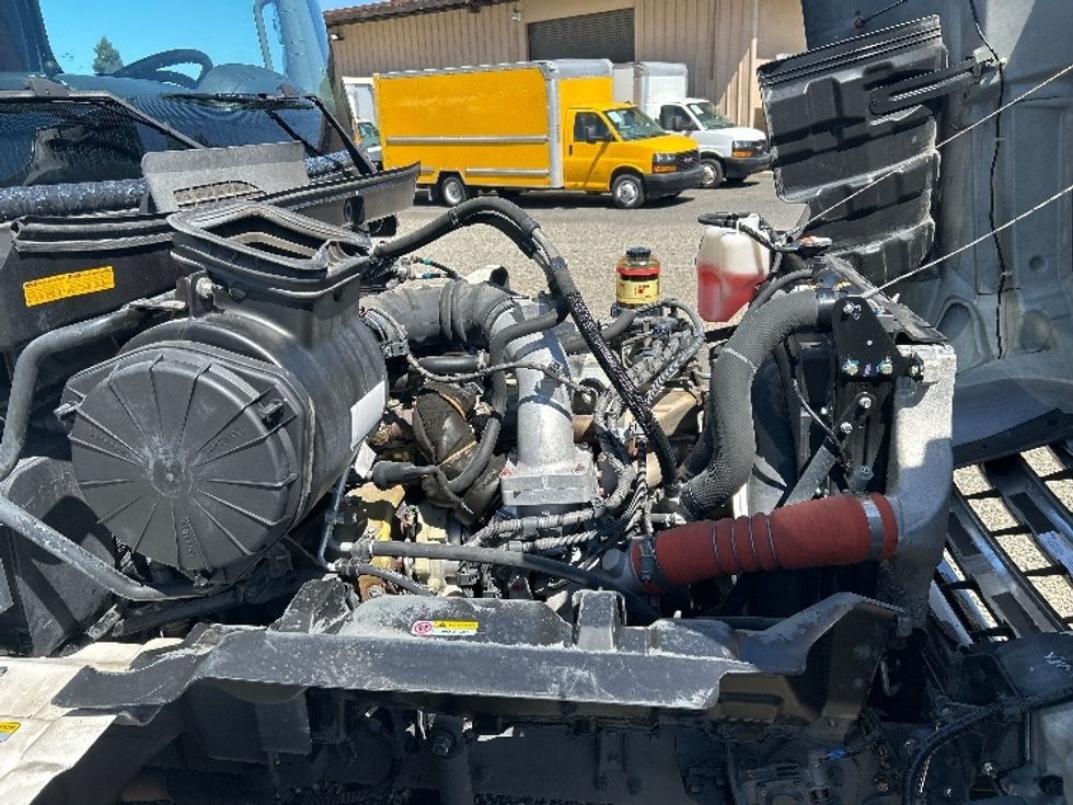 Refrigerated Truck-Light and Medium Duty Trucks-Hino-2018-338-West Sacramento-CA-185,881\n\t\tmiles-$ 39,500 - Image 23