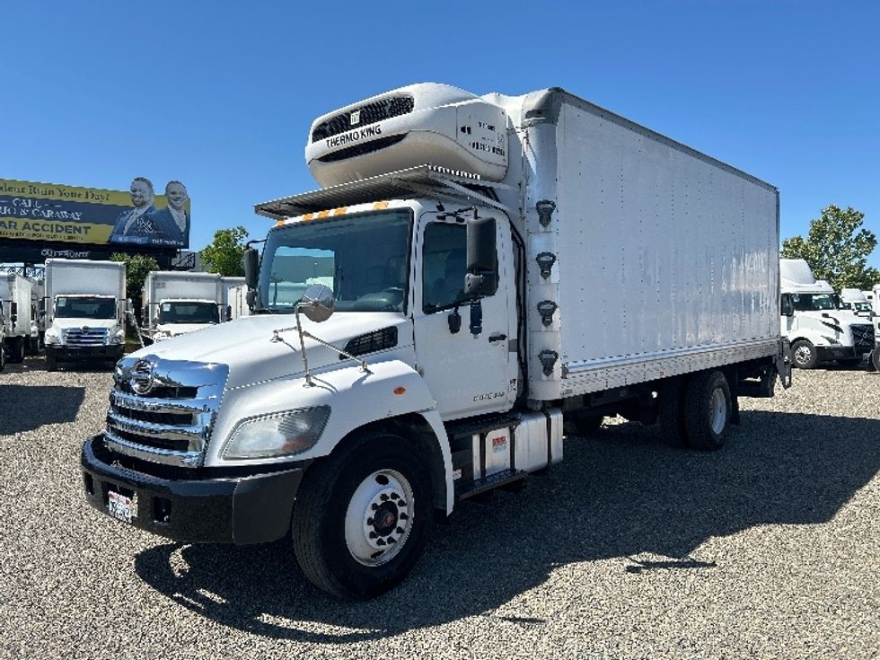 Refrigerated Truck-Light and Medium Duty Trucks-Hino-2018-338-West Sacramento-CA-185,881\n\t\tmiles-$ 39,500 - Image 3