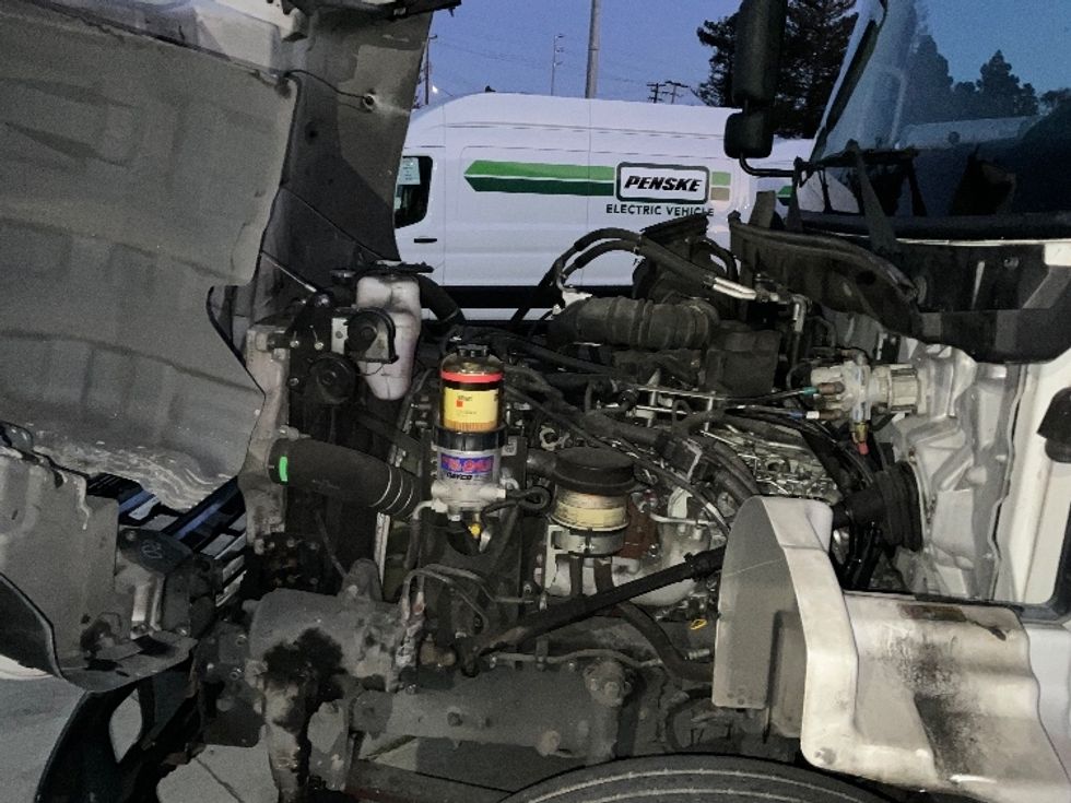 Refrigerated Truck-Light and Medium Duty Trucks-Hino-2018-338-West Sacramento-CA-186,821\n\t\tmiles-$ 40,500 - Image 24