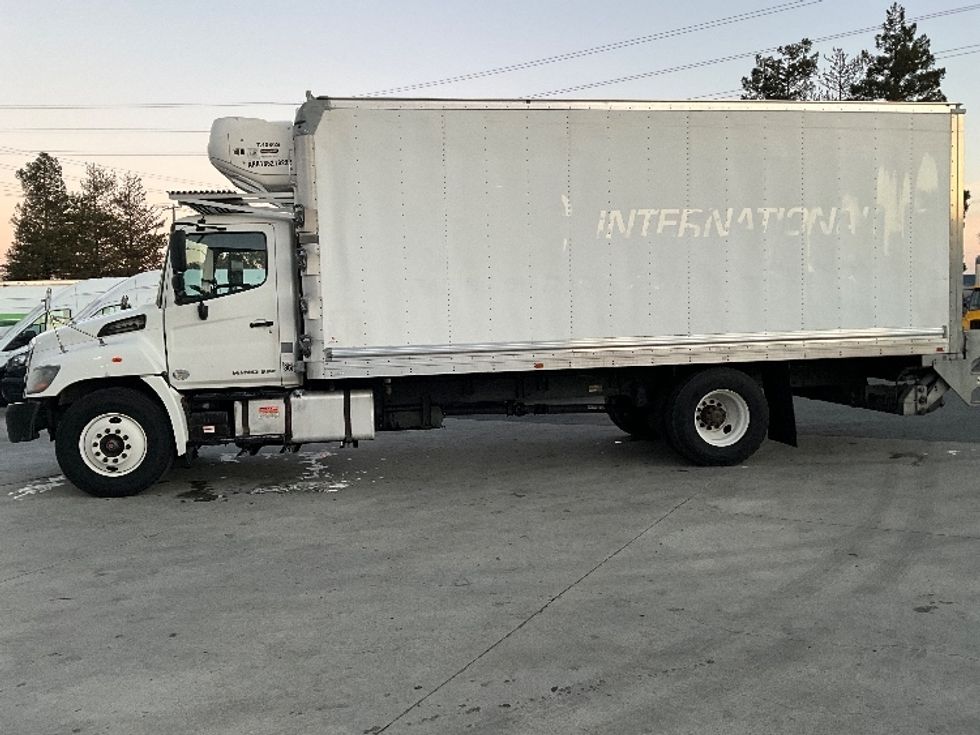 Refrigerated Truck-Light and Medium Duty Trucks-Hino-2018-338-West Sacramento-CA-186,821\n\t\tmiles-$ 40,500 - Image 4