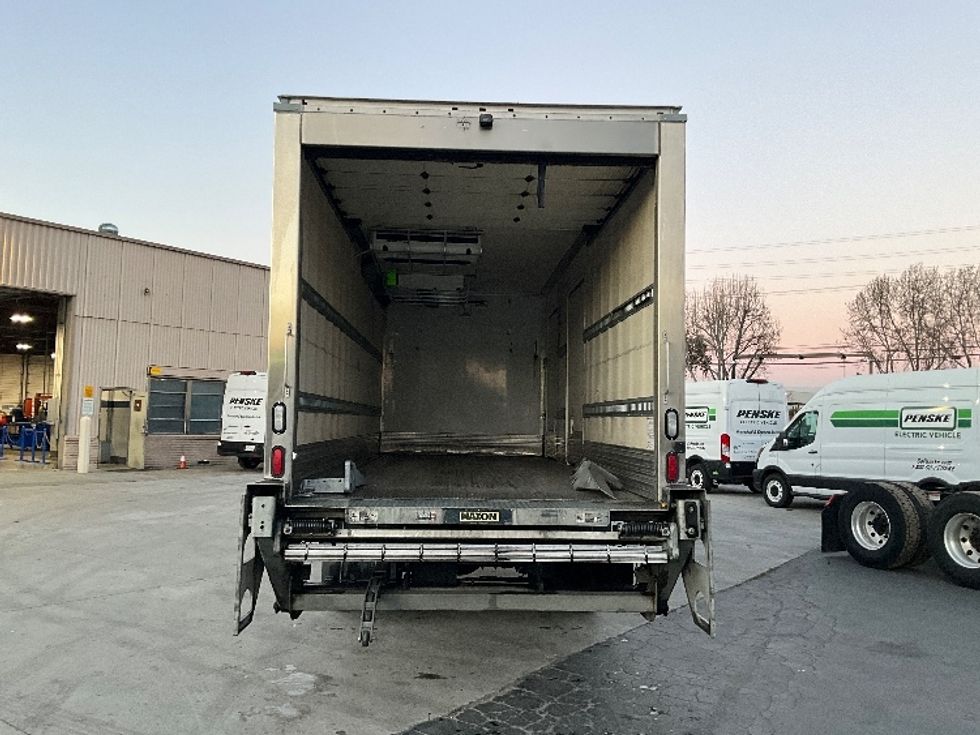 Refrigerated Truck-Light and Medium Duty Trucks-Hino-2018-338-West Sacramento-CA-186,821\n\t\tmiles-$ 40,500 - Image 8