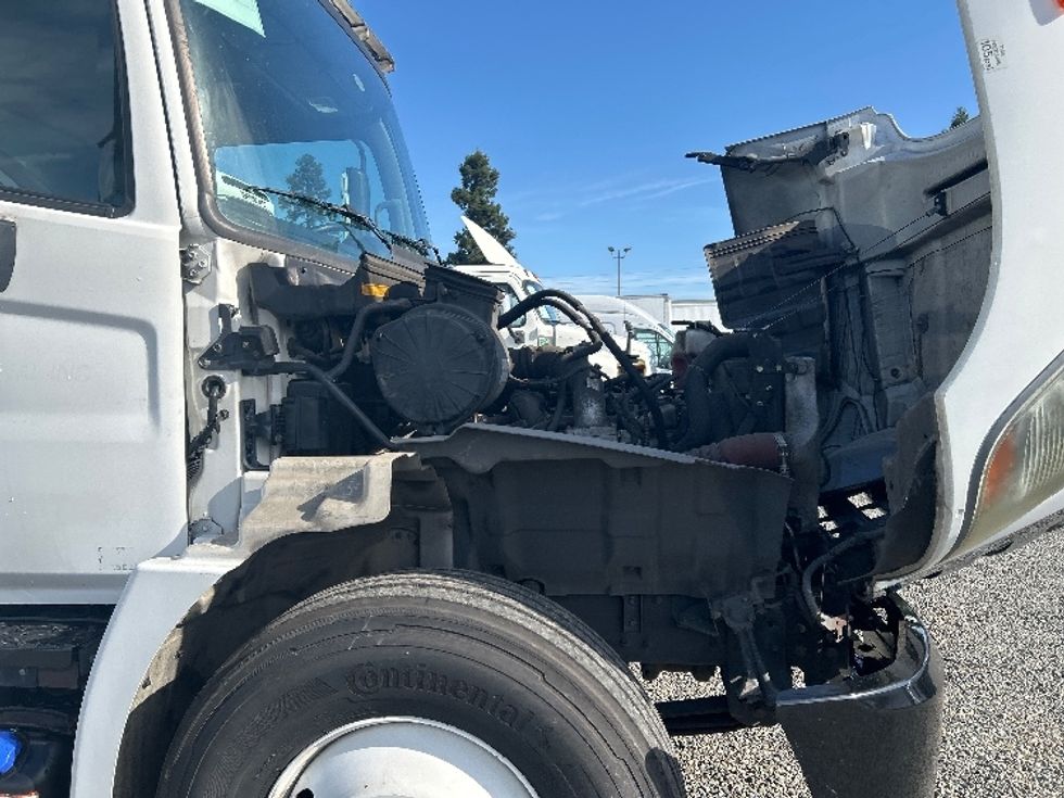 Refrigerated Truck-Light and Medium Duty Trucks-Hino-2018-338-West Sacramento-CA-207,729\n\t\tmiles-$ 35,500 - Image 23