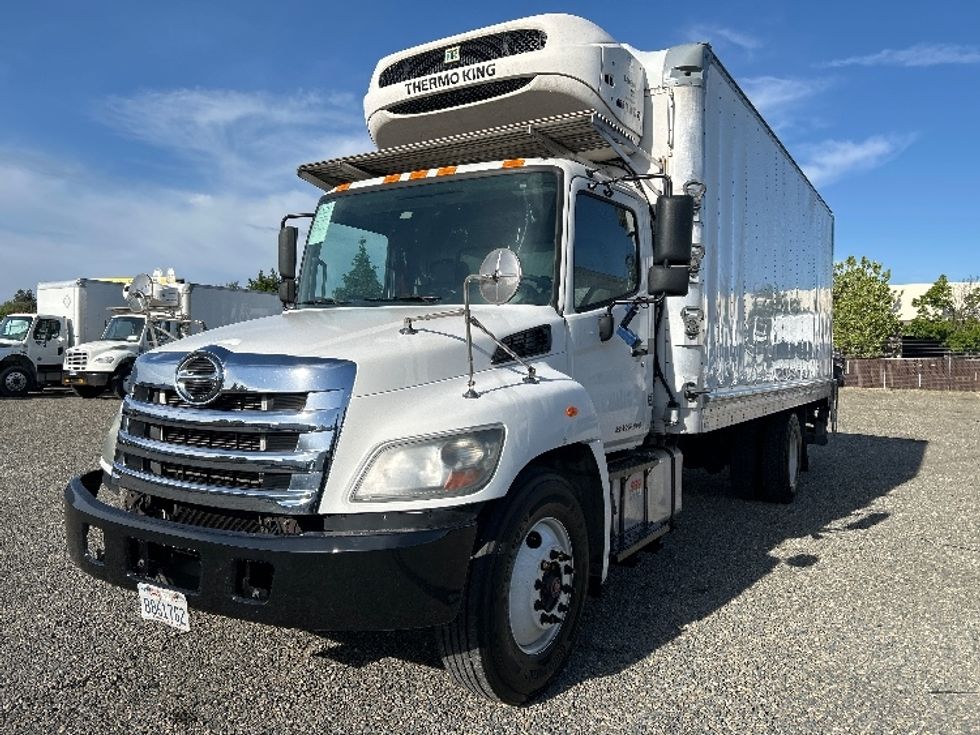 Refrigerated Truck-Light and Medium Duty Trucks-Hino-2018-338-West Sacramento-CA-207,729\n\t\tmiles-$ 35,500 - Image 3