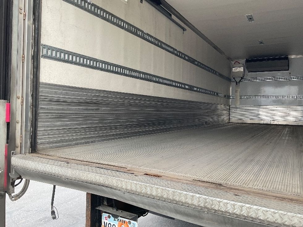 Refrigerated Truck-Light and Medium Duty Trucks-Hino-2018-338-West Valley City-UT-89,338\n\t\tmiles-$ 57,000 - Image 11