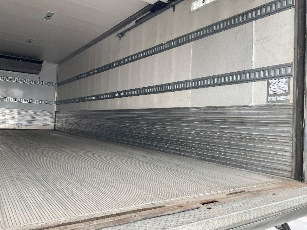 Refrigerated Truck-Light and Medium Duty Trucks-Hino-2018-338-West Valley City-UT-89,338\n\t\tmiles-$ 57,000 - Image 12