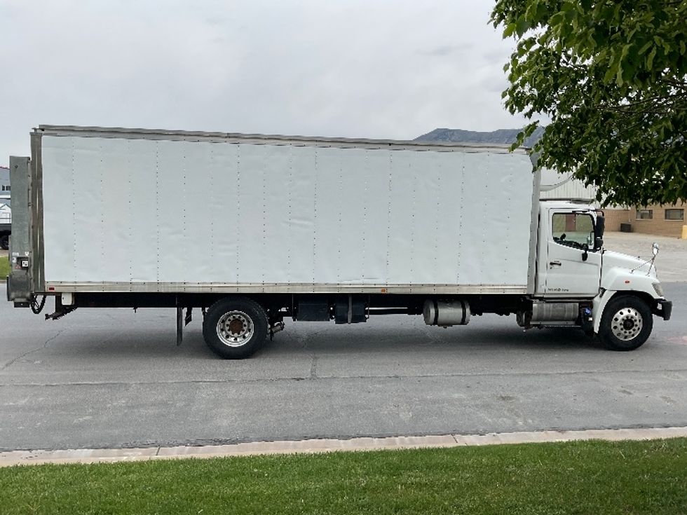 Refrigerated Truck-Light and Medium Duty Trucks-Hino-2018-338-West Valley City-UT-89,338\n\t\tmiles-$ 57,000 - Image 15