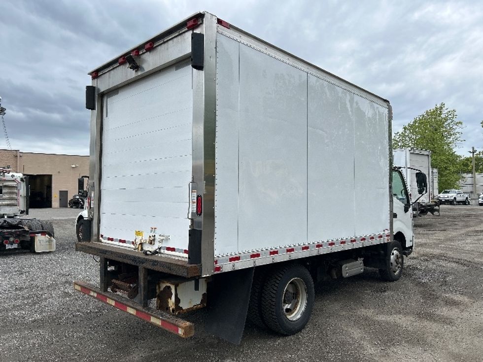 Refrigerated Truck-Light and Medium Duty Trucks-Hino-2019-195-Abbotsford-BC-268,828\n\t\tkm-$ 62,250 - Image 13