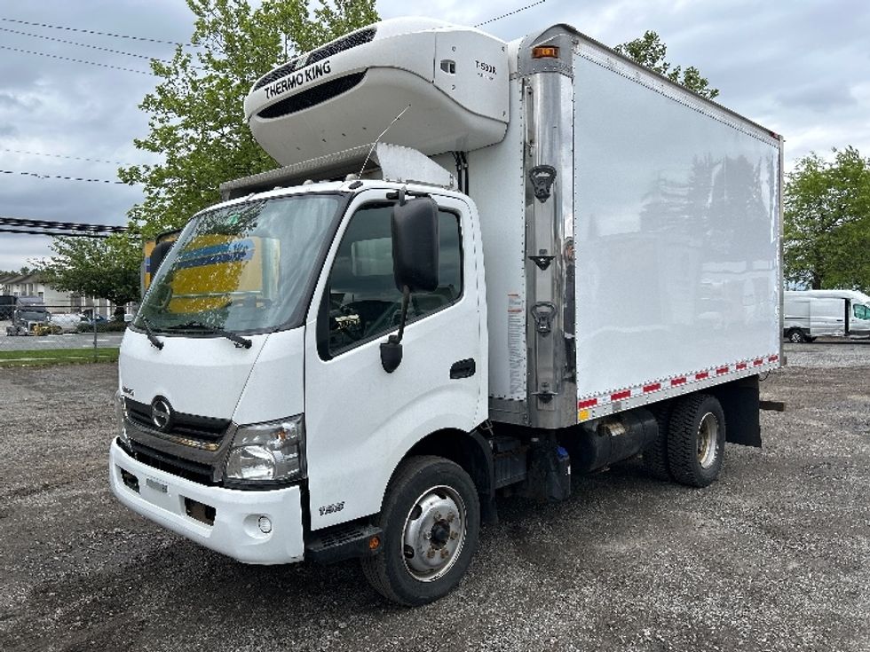 Refrigerated Truck-Light and Medium Duty Trucks-Hino-2019-195-Abbotsford-BC-268,828\n\t\tkm-$ 62,250 - Image 3