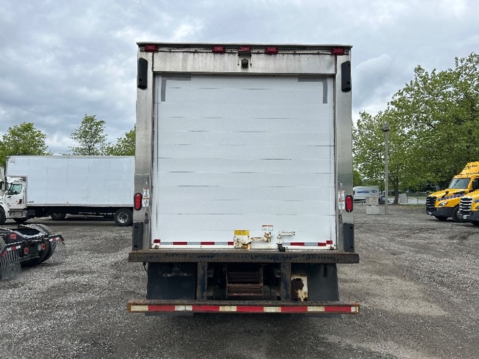 Refrigerated Truck-Light and Medium Duty Trucks-Hino-2019-195-Abbotsford-BC-268,828\n\t\tkm-$ 62,250 - Image 7