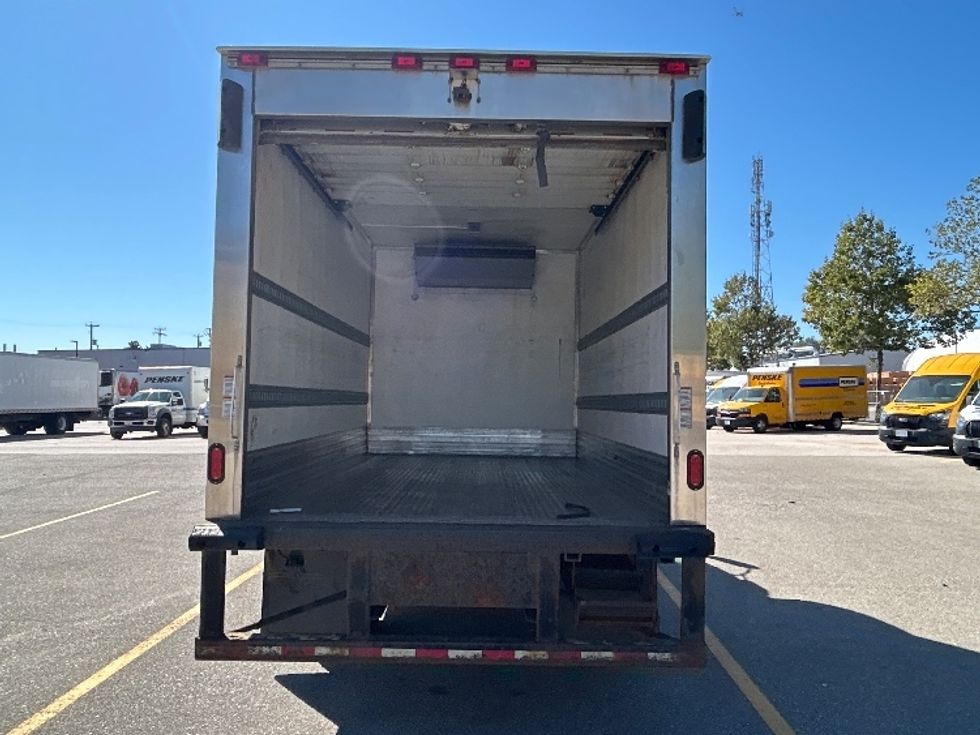 Refrigerated Truck-Light and Medium Duty Trucks-Hino-2019-195-Abbotsford-BC-314,810\n\t\tkm-$ 44,750 - Image 9