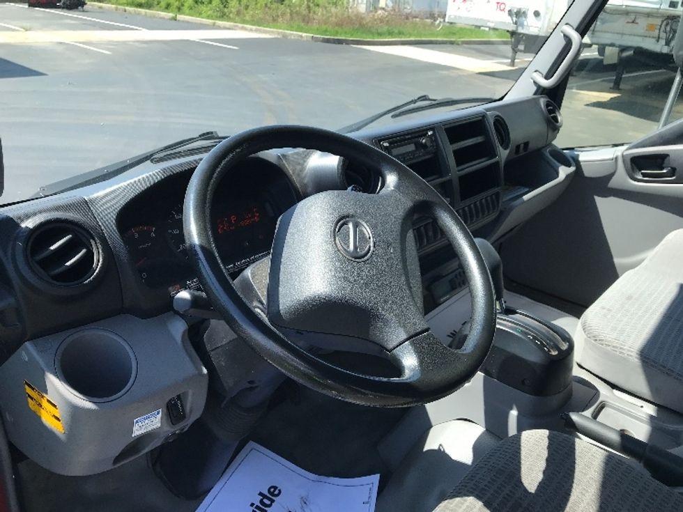 Refrigerated Truck-Light and Medium Duty Trucks-Hino-2019-195-Allentown-PA-112,086\n\t\tmiles-$ 50,750 - Image 17