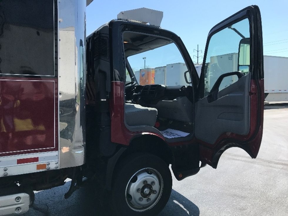 Refrigerated Truck-Light and Medium Duty Trucks-Hino-2019-195-Allentown-PA-112,086\n\t\tmiles-$ 50,750 - Image 20
