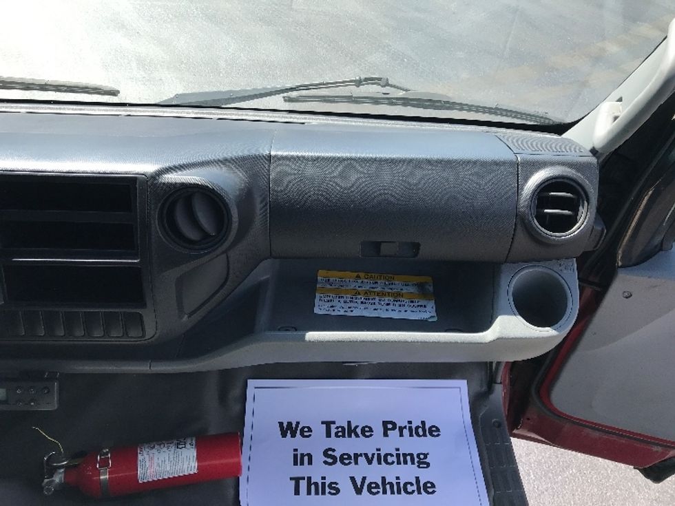 Refrigerated Truck-Light and Medium Duty Trucks-Hino-2019-195-Allentown-PA-112,086\n\t\tmiles-$ 50,750 - Image 21