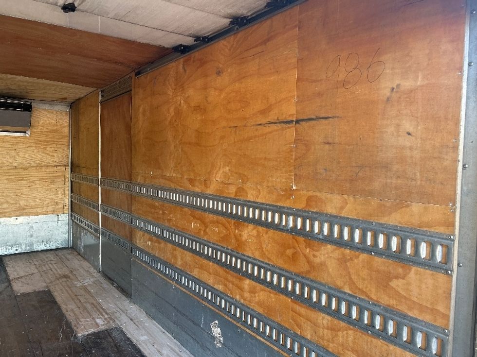 Refrigerated Truck-Light and Medium Duty Trucks-Hino-2019-195-Atlanta-GA-117,509\n\t\tmiles-$ 51,250 - Image 12