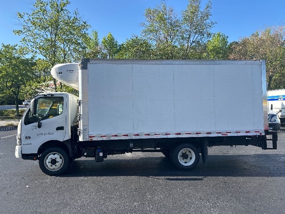 Refrigerated Truck-Light and Medium Duty Trucks-Hino-2019-195-Atlanta-GA-117,509\n\t\tmiles-$ 51,250 - Image 4