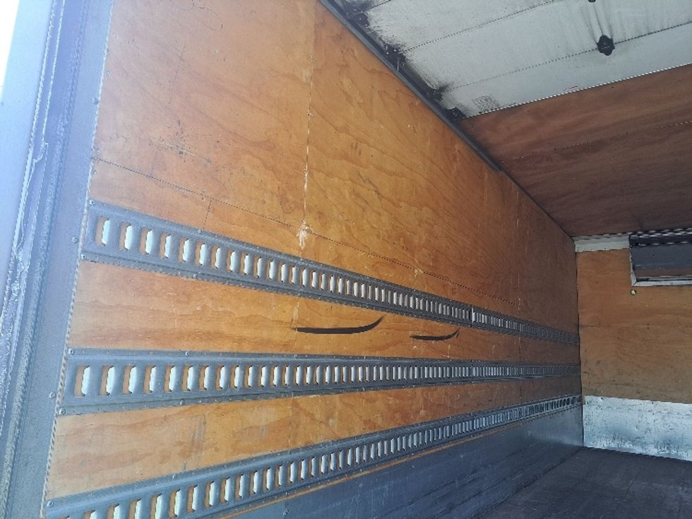 Refrigerated Truck-Light and Medium Duty Trucks-Hino-2019-195-Atlanta-GA-153,465\n\t\tmiles-$ 47,750 - Image 10