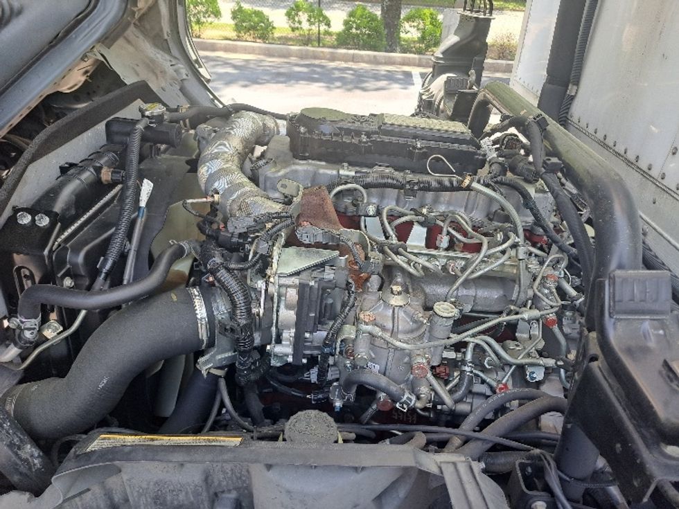 Refrigerated Truck-Light and Medium Duty Trucks-Hino-2019-195-Atlanta-GA-153,465\n\t\tmiles-$ 47,750 - Image 18