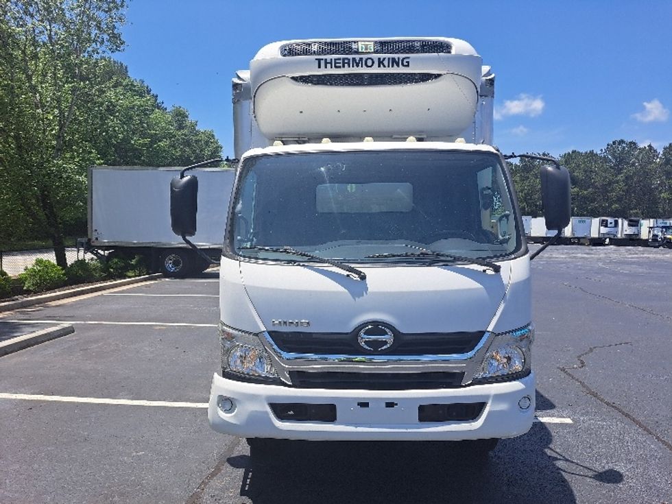 Refrigerated Truck-Light and Medium Duty Trucks-Hino-2019-195-Atlanta-GA-153,465\n\t\tmiles-$ 47,750 - Image 2