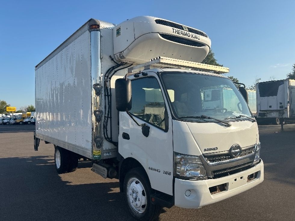 Refrigerated Truck-Light and Medium Duty Trucks-Hino-2019-195-Brooklyn Park-MN-163,679\n\t\tmiles-$ 42,500 - Image 1