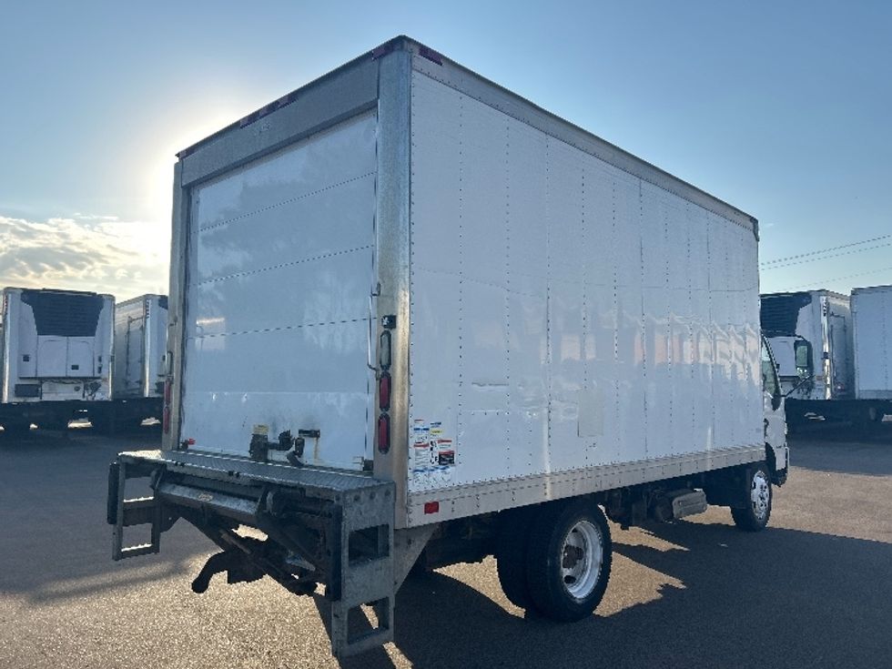 Refrigerated Truck-Light and Medium Duty Trucks-Hino-2019-195-Brooklyn Park-MN-163,679\n\t\tmiles-$ 42,500 - Image 13