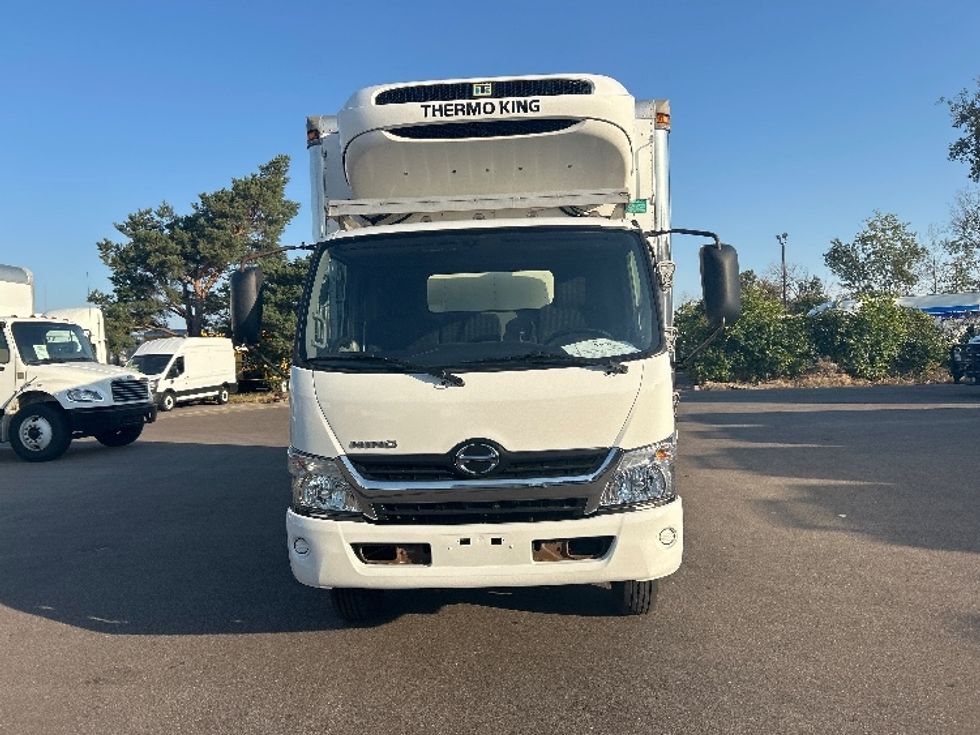 Refrigerated Truck-Light and Medium Duty Trucks-Hino-2019-195-Brooklyn Park-MN-163,679\n\t\tmiles-$ 42,500 - Image 2