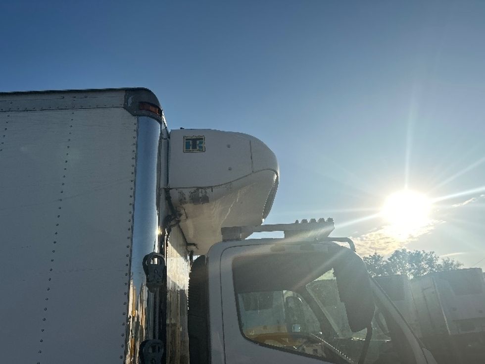 Refrigerated Truck-Light and Medium Duty Trucks-Hino-2019-195-Brooklyn Park-MN-163,679\n\t\tmiles-$ 42,500 - Image 25