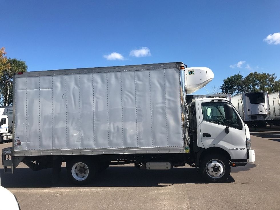 Refrigerated Truck-Light and Medium Duty Trucks-Hino-2019-195-Brooklyn Park-MN-169,256\n\t\tmiles-$ 41,000 - Image 14
