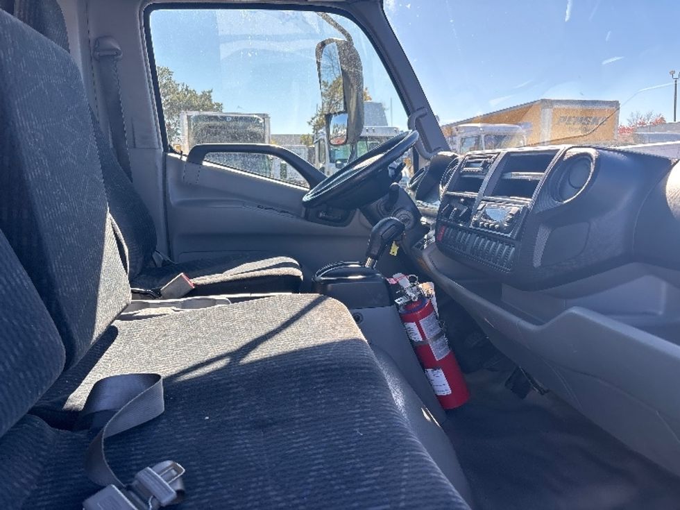 Refrigerated Truck-Light and Medium Duty Trucks-Hino-2019-195-Brooklyn Park-MN-177,290\n\t\tmiles-$ 37,750 - Image 22