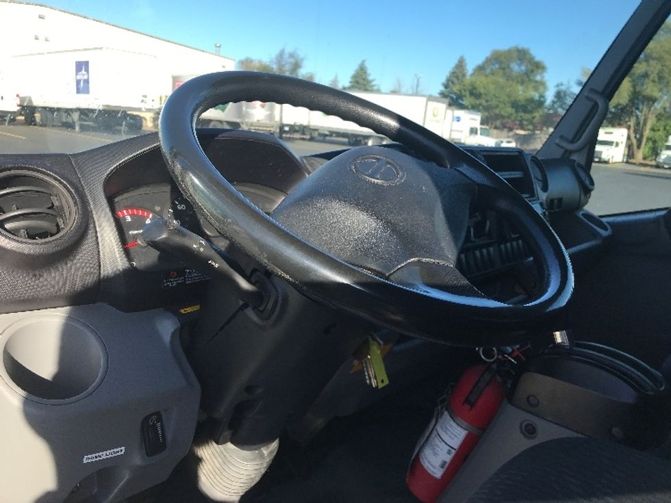 Refrigerated Truck-Light and Medium Duty Trucks-Hino-2019-195-Brooklyn Park-MN-186,007\n\t\tmiles-$ 36,000 - Image 16