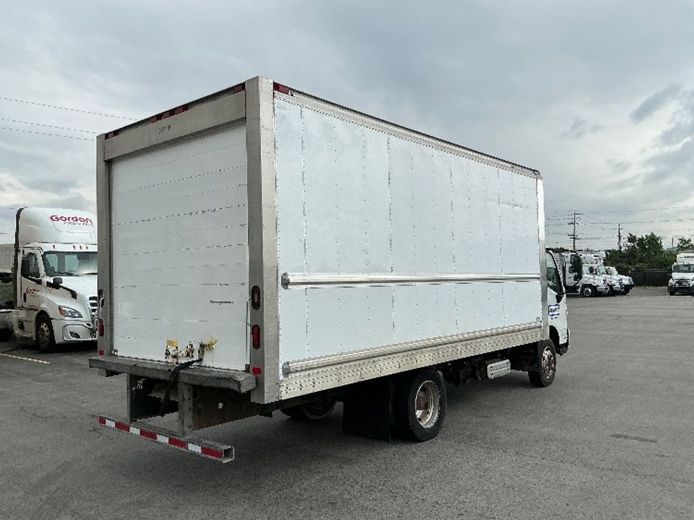 Refrigerated Truck-Light and Medium Duty Trucks-Hino-2019-195-Cambridge-ON-290,743\n\t\tkm-$ 55,750 - Image 12