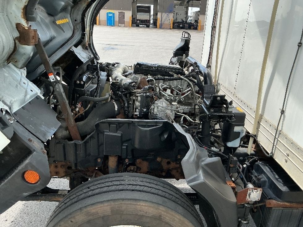 Refrigerated Truck-Light and Medium Duty Trucks-Hino-2019-195-Cambridge-ON-290,743\n\t\tkm-$ 55,750 - Image 23