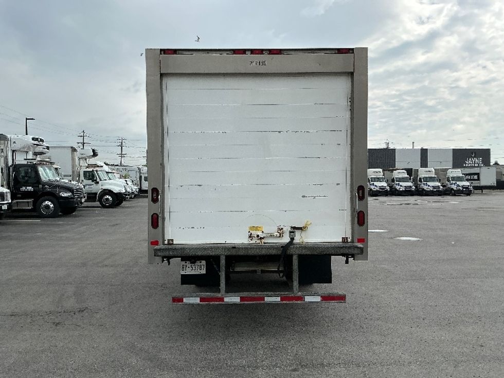 Refrigerated Truck-Light and Medium Duty Trucks-Hino-2019-195-Cambridge-ON-290,743\n\t\tkm-$ 55,750 - Image 7