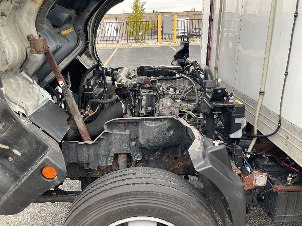 Refrigerated Truck-Light and Medium Duty Trucks-Hino-2019-195-Cambridge-ON-313,191\n\t\tkm-$ 48,750 - Image 24