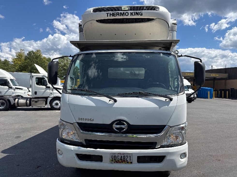 Refrigerated Truck-Light and Medium Duty Trucks-Hino-2019-195-Capitol Heights-MD-143,710\n\t\tmiles-$ 45,750 - Image 2