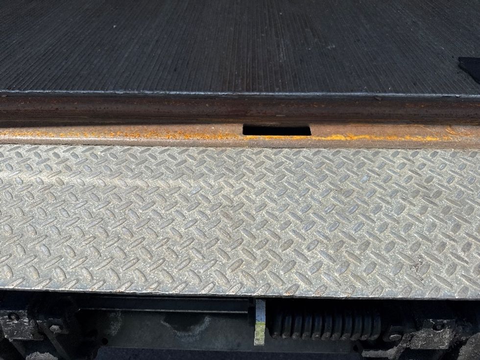 Refrigerated Truck-Light and Medium Duty Trucks-Hino-2019-195-Capitol Heights-MD-143,710\n\t\tmiles-$ 45,750 - Image 9