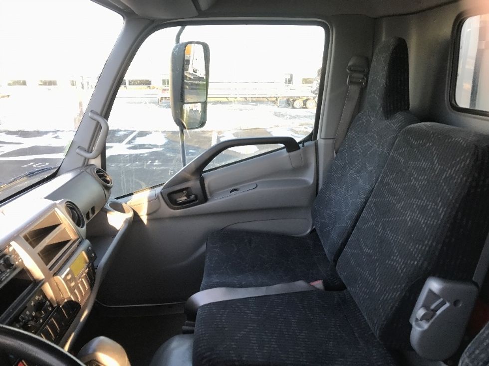 Refrigerated Truck-Light and Medium Duty Trucks-Hino-2019-195-Cincinnati-OH-118,898\n\t\tmiles-$ 49,000 - Image 19