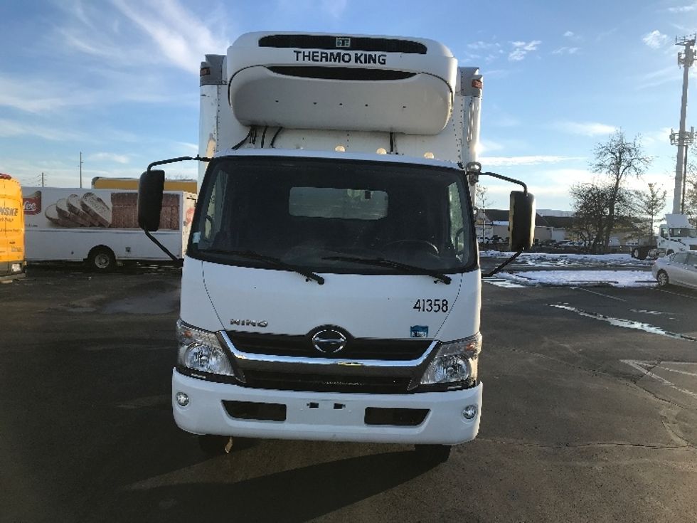Refrigerated Truck-Light and Medium Duty Trucks-Hino-2019-195-Cincinnati-OH-118,898\n\t\tmiles-$ 49,000 - Image 2