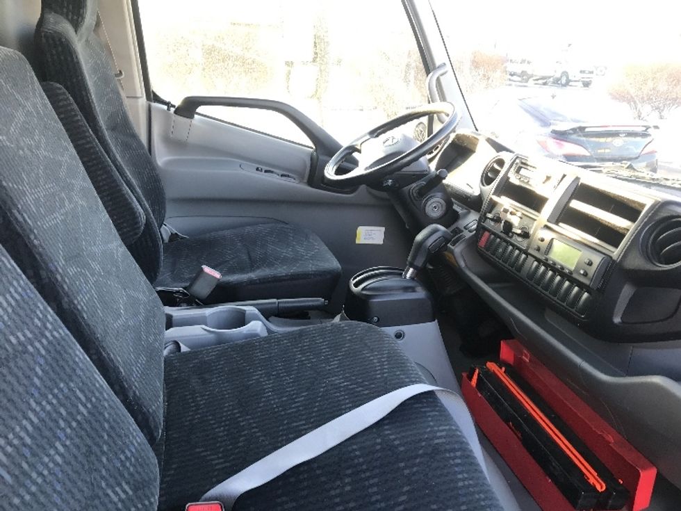 Refrigerated Truck-Light and Medium Duty Trucks-Hino-2019-195-Cincinnati-OH-118,898\n\t\tmiles-$ 49,000 - Image 22