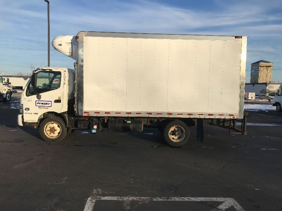 Refrigerated Truck-Light and Medium Duty Trucks-Hino-2019-195-Cincinnati-OH-118,898\n\t\tmiles-$ 49,000 - Image 4