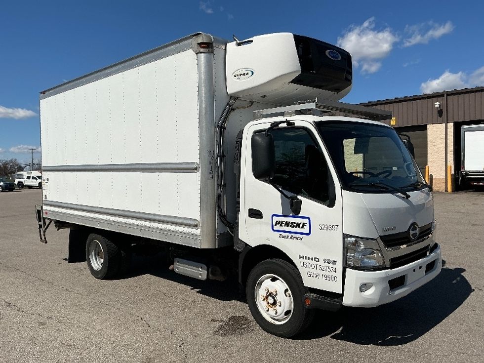 Refrigerated Truck-Light and Medium Duty Trucks-Hino-2019-195-Cincinnati-OH-95,224\n\t\tmiles-$ 53,750 - Image 1