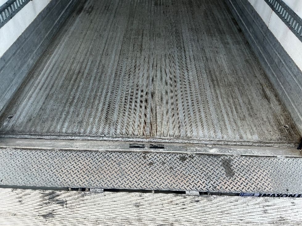 Refrigerated Truck-Light and Medium Duty Trucks-Hino-2019-195-Cincinnati-OH-95,224\n\t\tmiles-$ 53,750 - Image 10