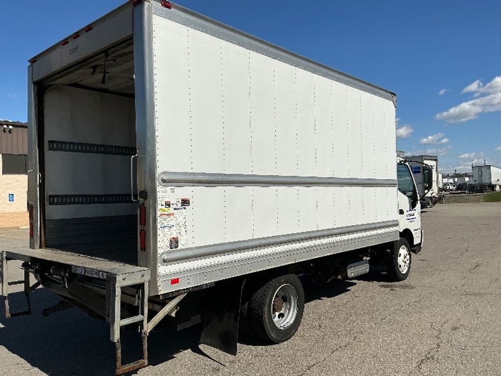 Refrigerated Truck-Light and Medium Duty Trucks-Hino-2019-195-Cincinnati-OH-95,224\n\t\tmiles-$ 53,750 - Image 13