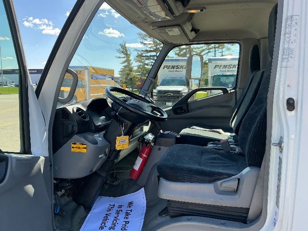 Refrigerated Truck-Light and Medium Duty Trucks-Hino-2019-195-Cincinnati-OH-95,224\n\t\tmiles-$ 53,750 - Image 16